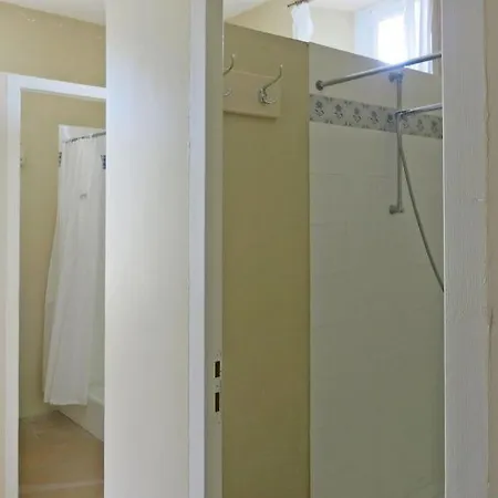Sleeps 10 * Hontanx